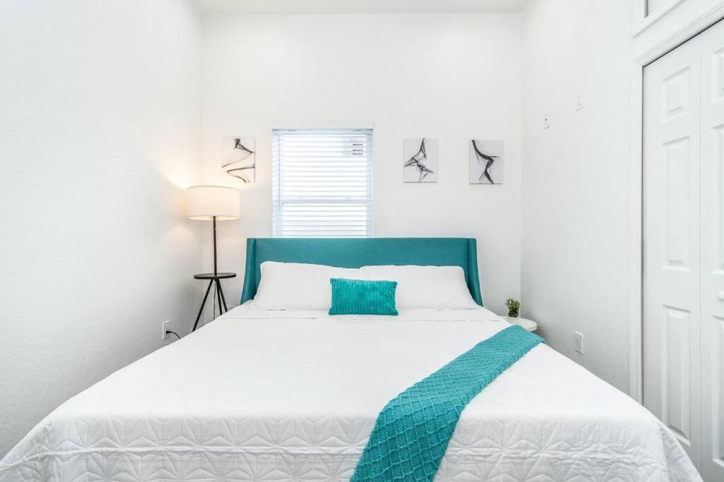 2Br Spacious House In Heart Of West Tampa Kültér fotó