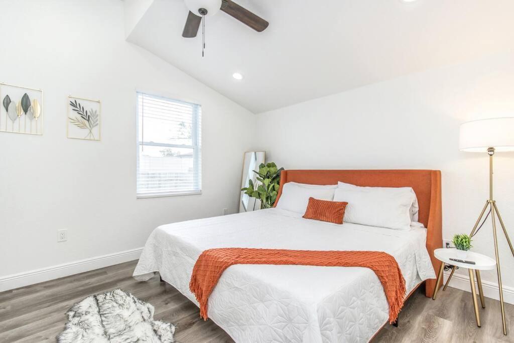 2Br Spacious House In Heart Of West Tampa Kültér fotó